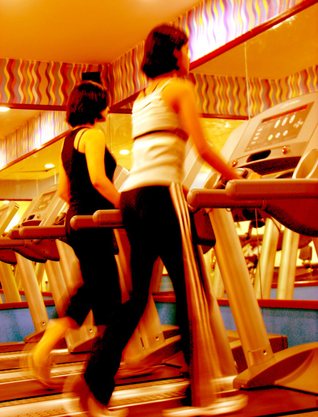 Ejercicios y deportes aerobicos en deporte y salud fisica. Fuente imagen www.sxc.hu/