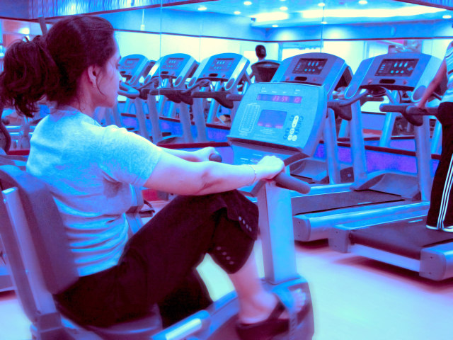 Ejercicio para perder peso y adelgazar en deporte y salud fisica Fuente imagen www.sxc.hu/