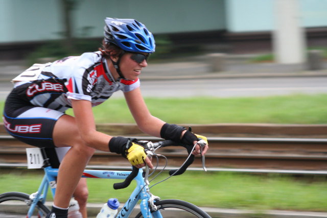 entrenamiento de triatlon con electroestimulacion en www.deporteysaludfisica.com fuente imagen www.sxc.hu
