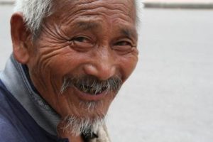 Una sonrisa es mucho más que un gesto amable en la cara