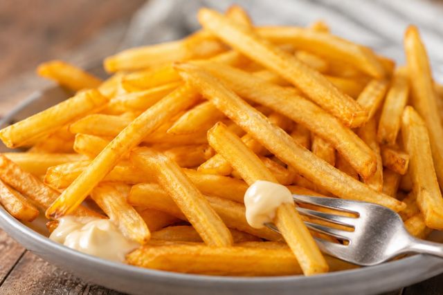 alimentos que pueden hacerte sentir mal snack fritos